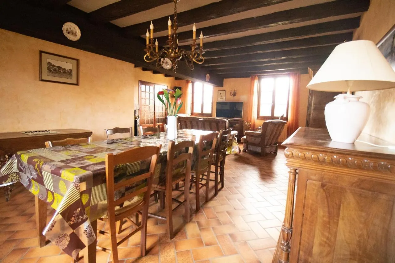 Ferme Bressane - 4 Chambres Saint-Etienne-du-Bois  Saint-Etienne-du-Bois (Ain)